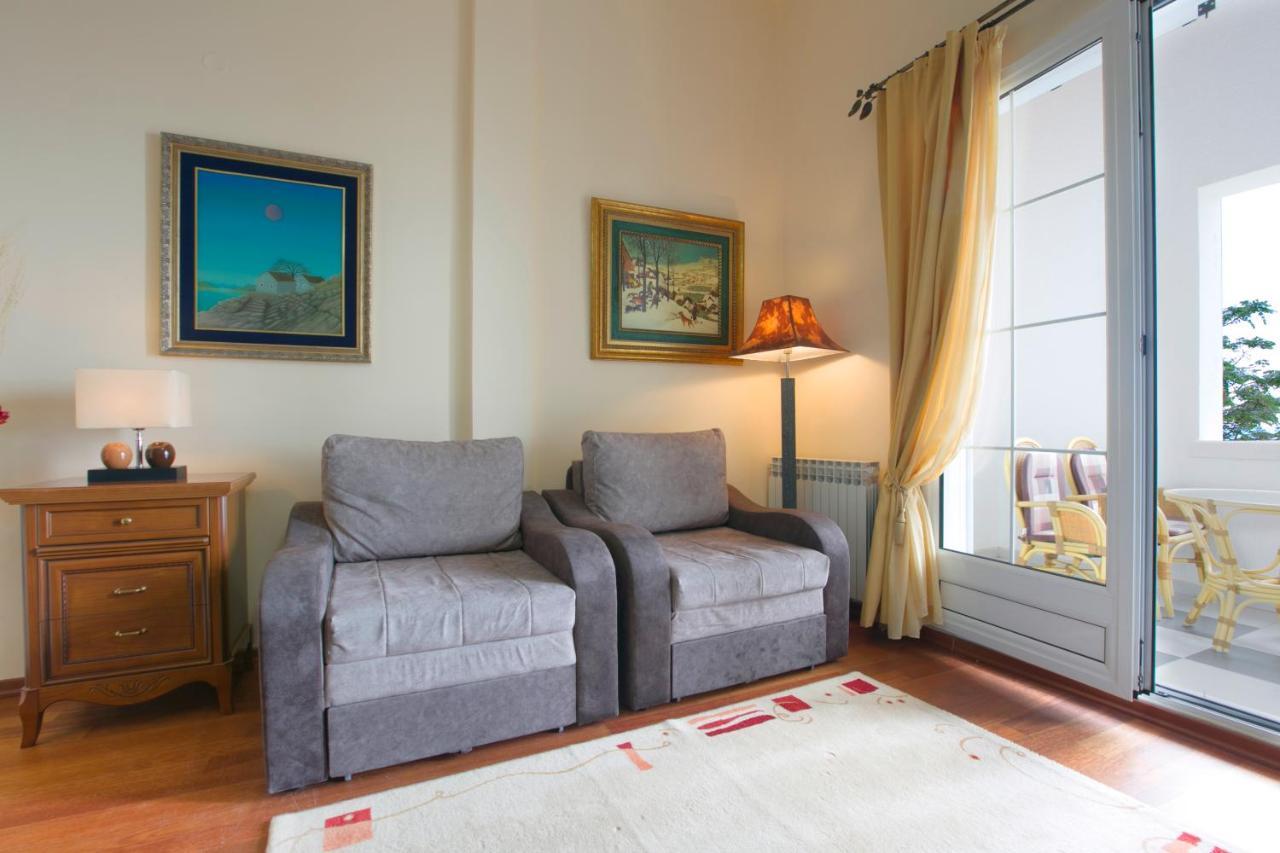 Royal Holiday Apartments Sveti Stefan Exterior photo